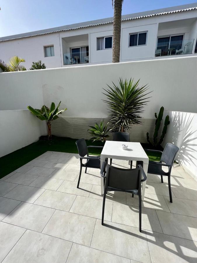 Corralejo Bristol Terrace Apartment Con Giardino Privato Esterno Ngoại thất bức ảnh