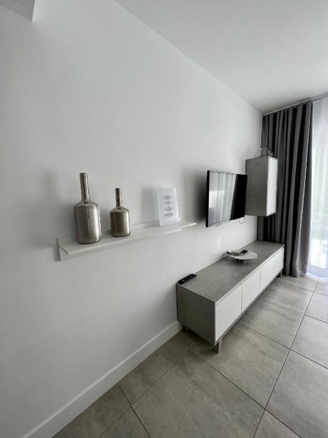 Corralejo Bristol Terrace Apartment Con Giardino Privato Esterno Ngoại thất bức ảnh