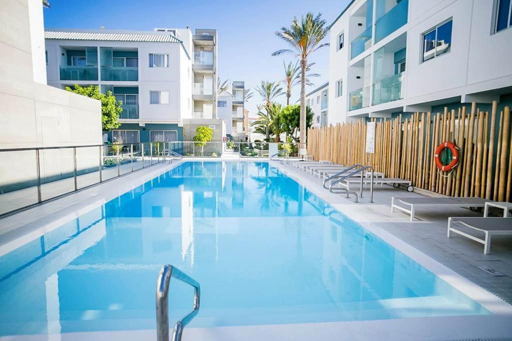 Corralejo Bristol Terrace Apartment Con Giardino Privato Esterno Ngoại thất bức ảnh